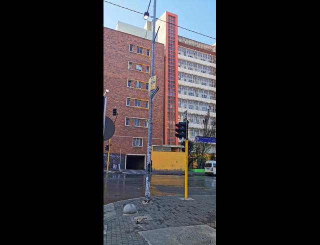1 BEDROOM APARTMENT FOR SALE IN JOUBERT PARK
